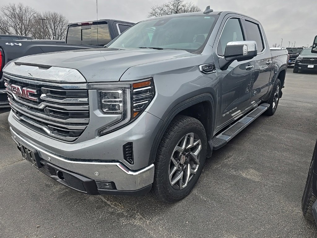 2024 GMC Sierra 1500 SLT's photo