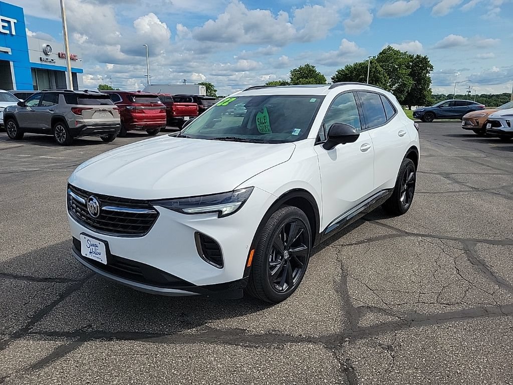 Used 2022 Buick Envision Essence SUV