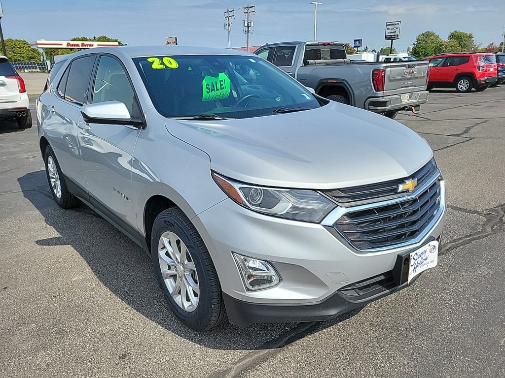 2020 Chevrolet Equinox LT photo 2