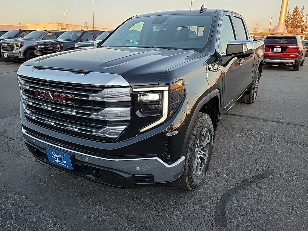 2026 GMC Sierra 1500 SLE's photo