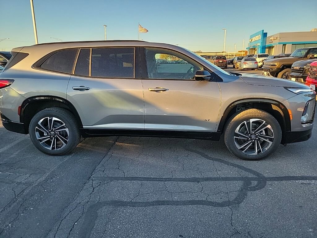 New 2026 Buick Enclave Sport Touring SUV
