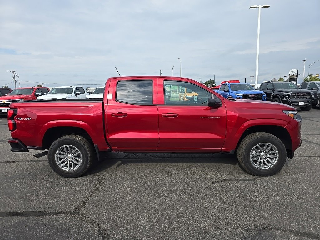 2026 Chevrolet Colorado LT photo 4