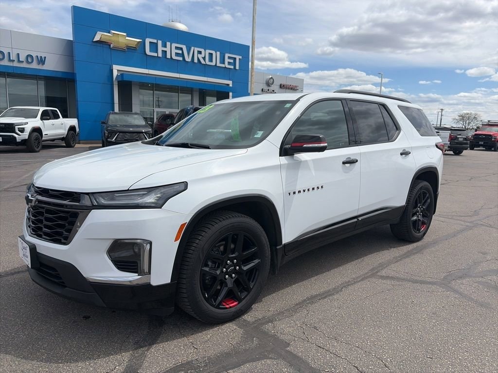 2023 Chevrolet Traverse AWD Premier's photo