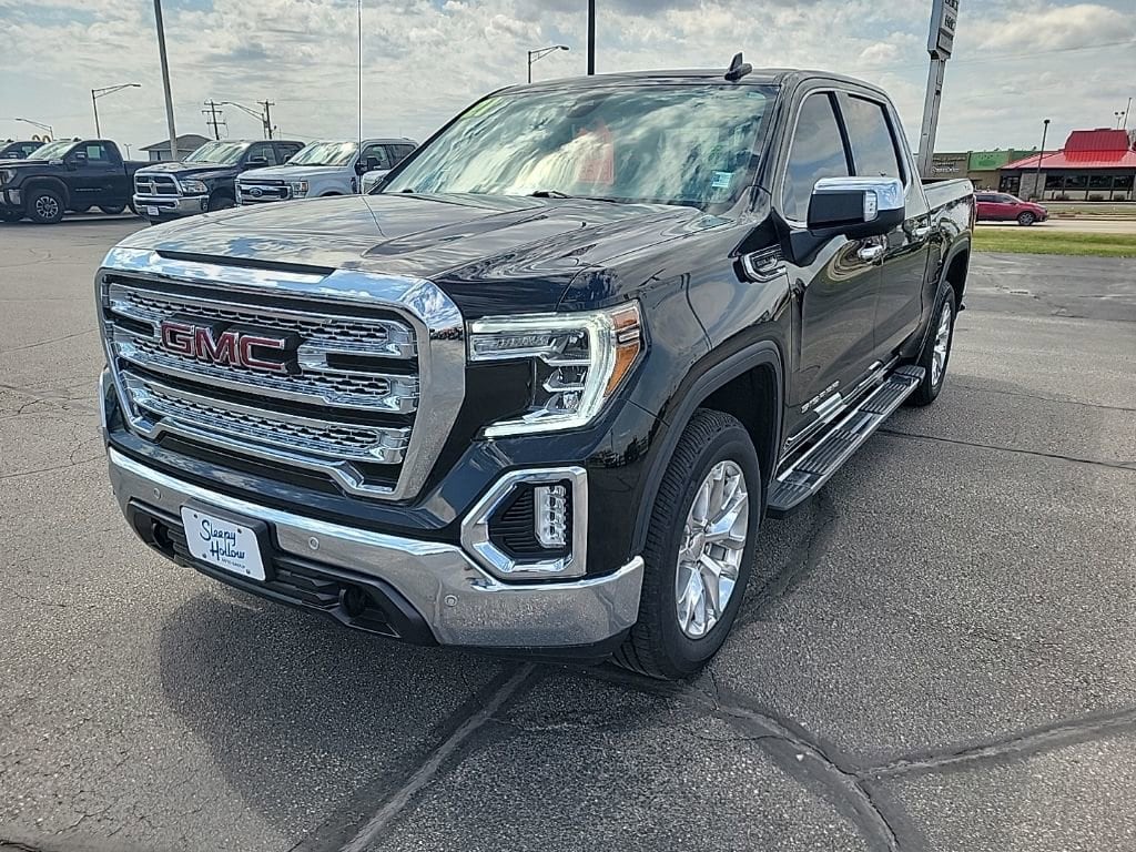 2021 GMC Sierra 4WD Crew Cab Short Box SLT's photo