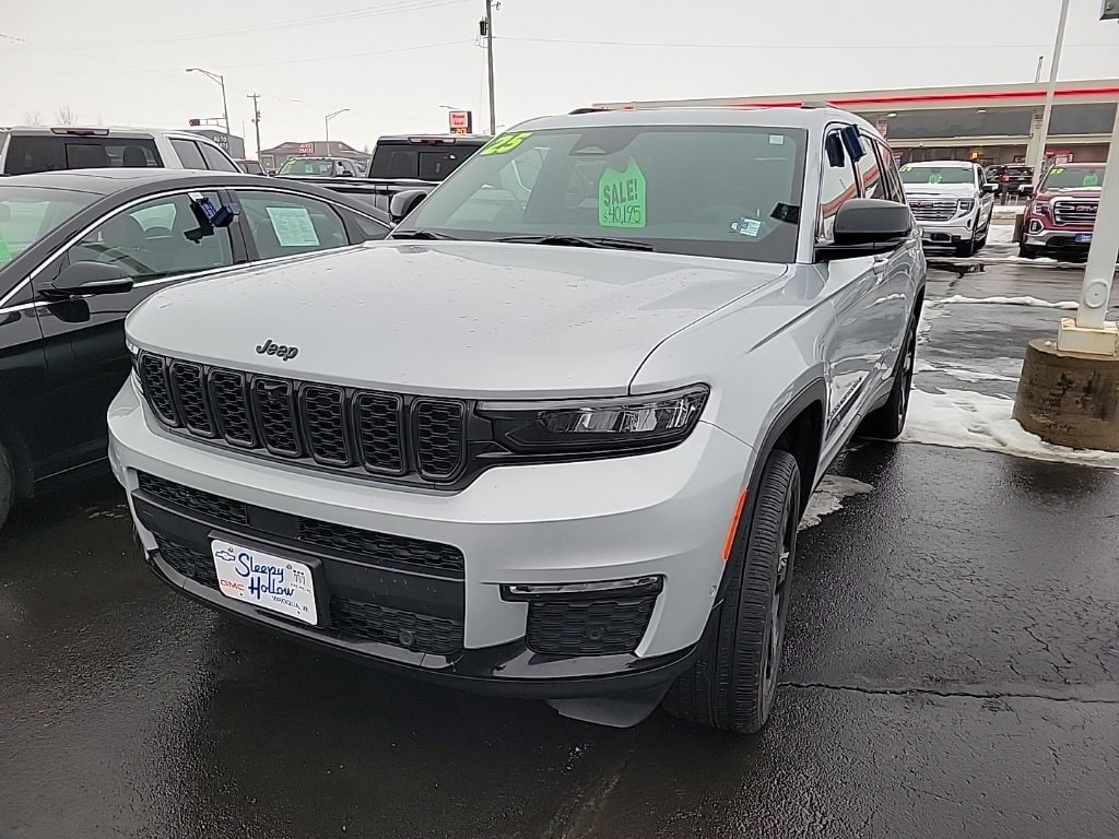 2025 Jeep Grand Cherokee L Limited's photo