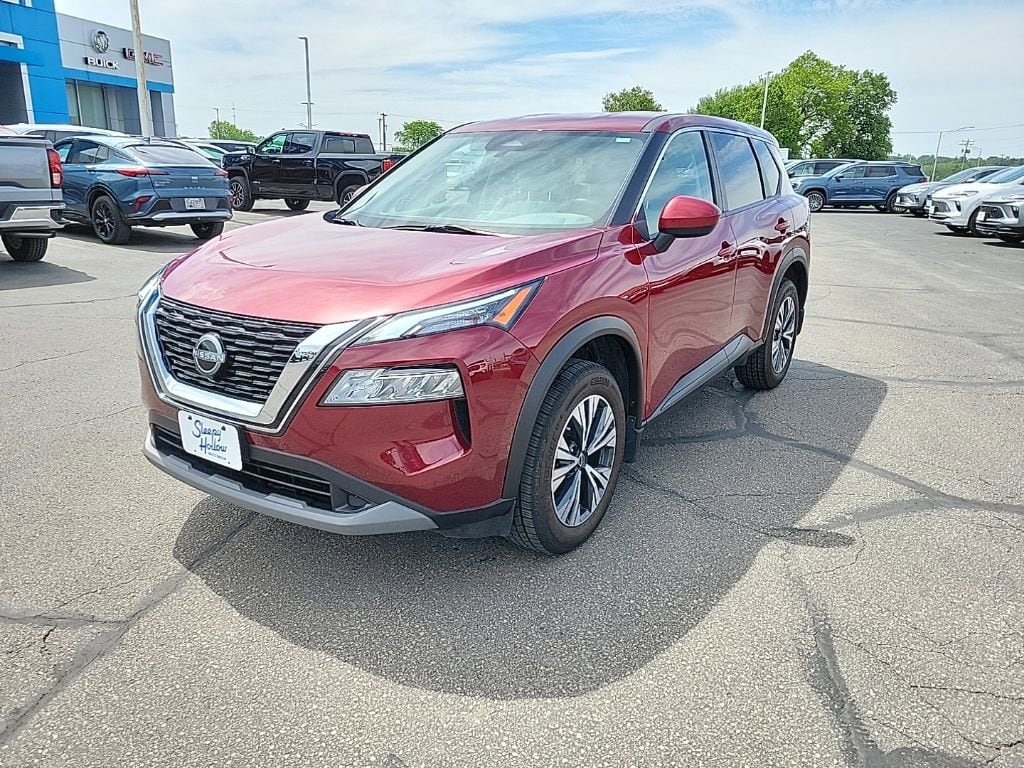 Used 2023 Nissan Rogue SV
