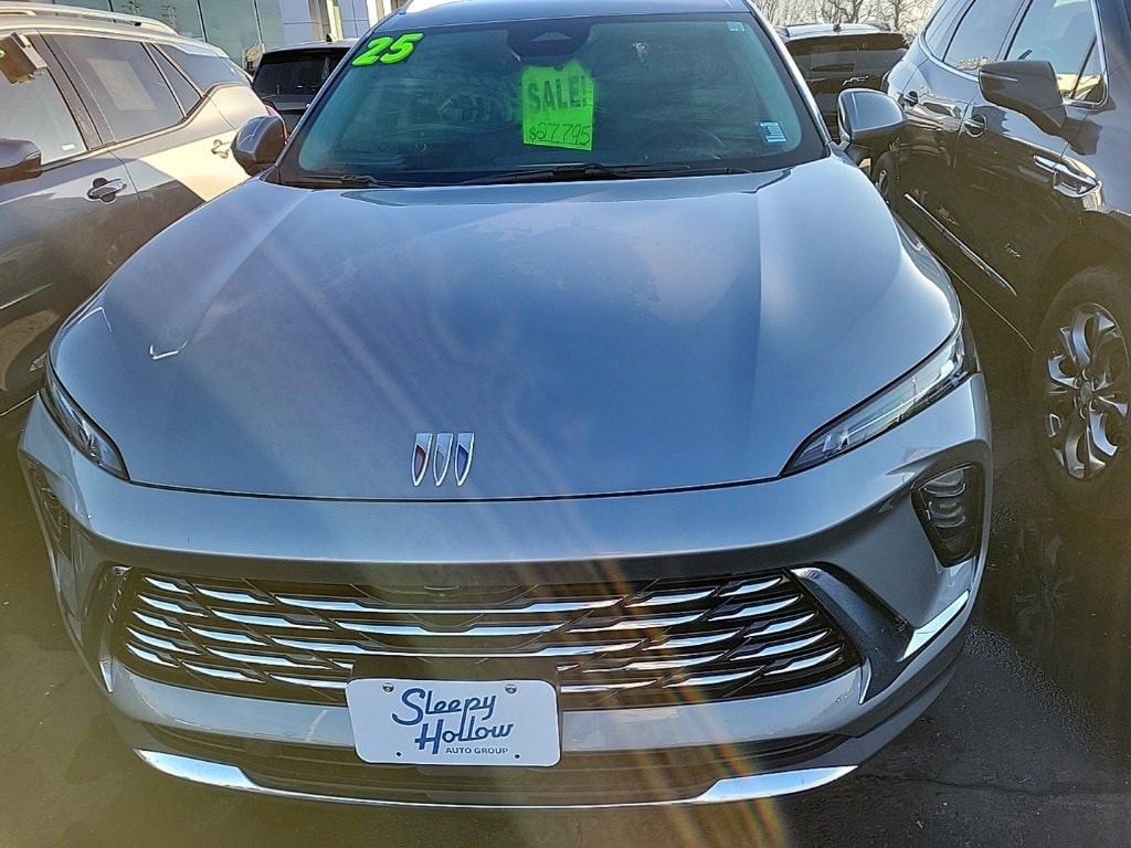 Used 2025 Buick Envision Preferred SUV