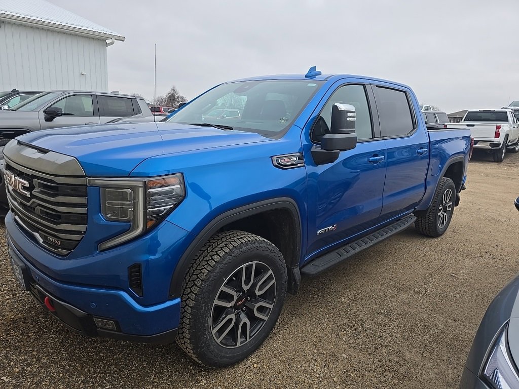2023 GMC Sierra 1500 AT4's photo