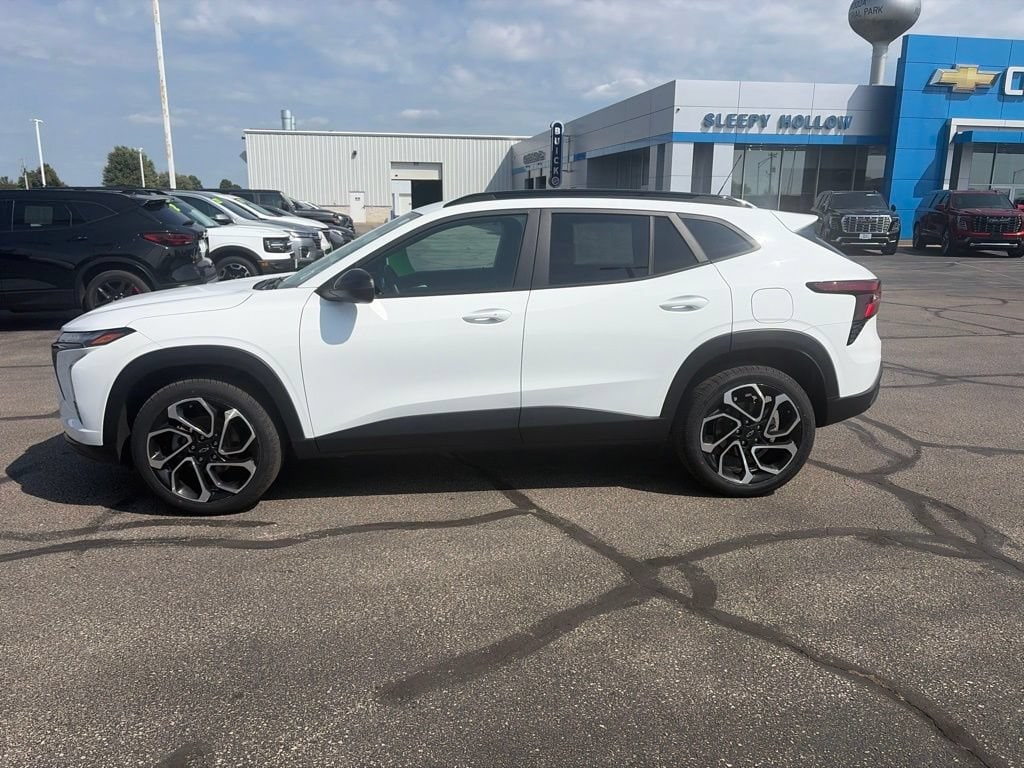 Used 2024 Chevrolet Trax 2RS SUV