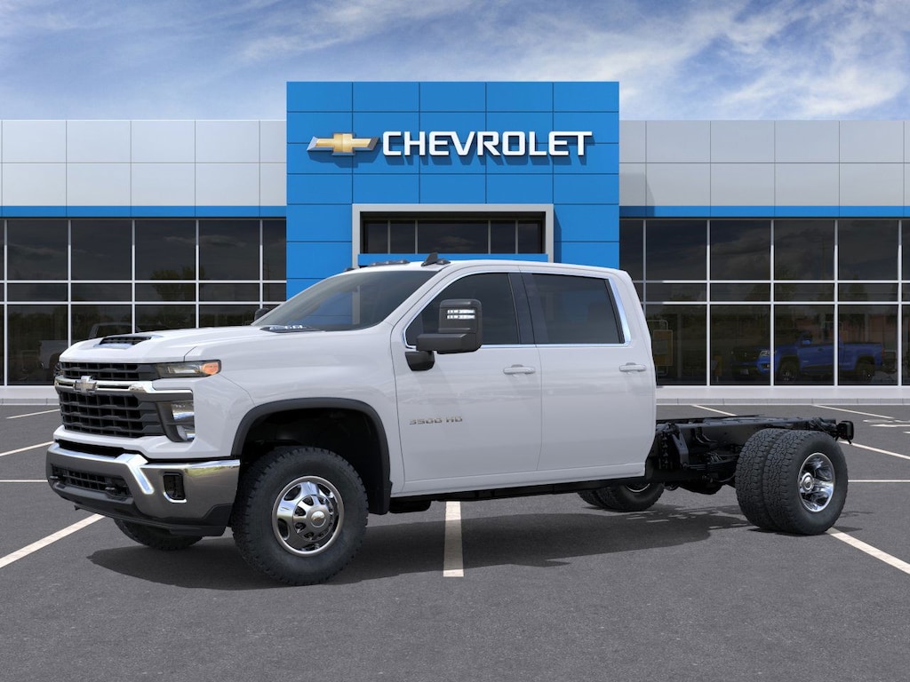 New 2026 Chevrolet Silverado 3500 HD Chassis Cab LT Cab and Chassis