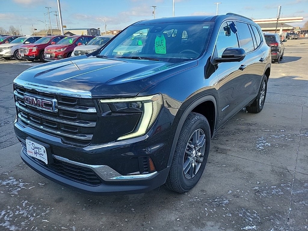 2025 GMC Acadia Elevation's photo