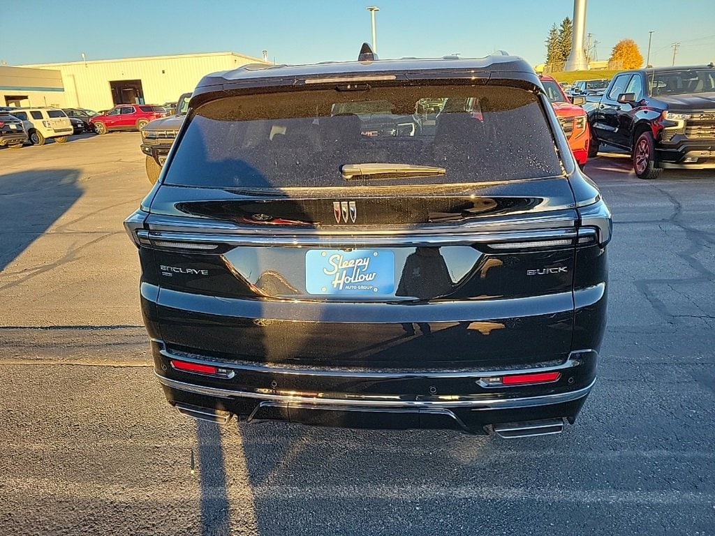 New 2026 Buick Enclave Avenir SUV