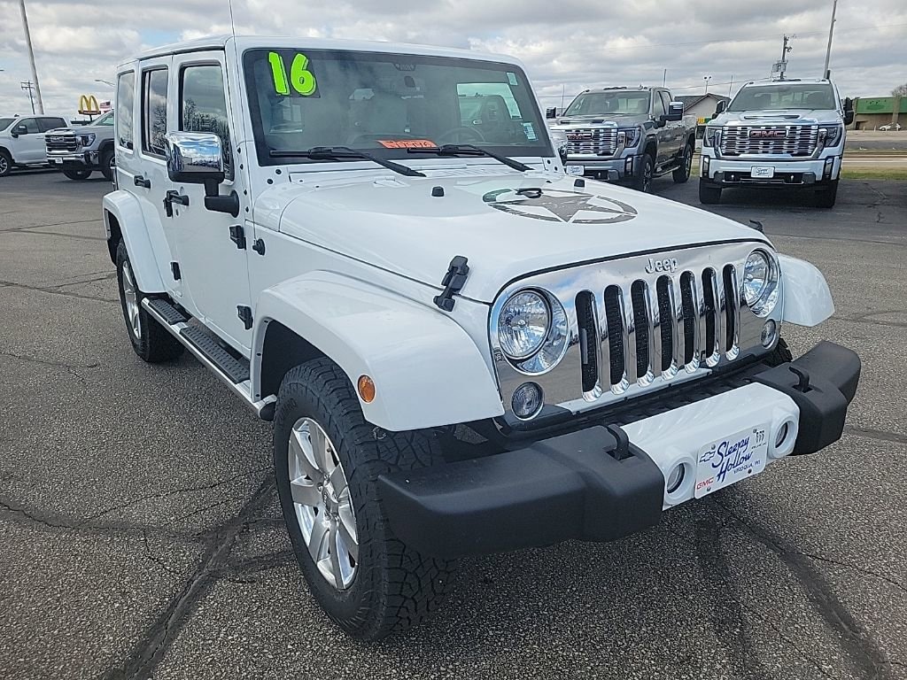 Used 2016 Jeep Wrangler Unlimited Sahara SUV