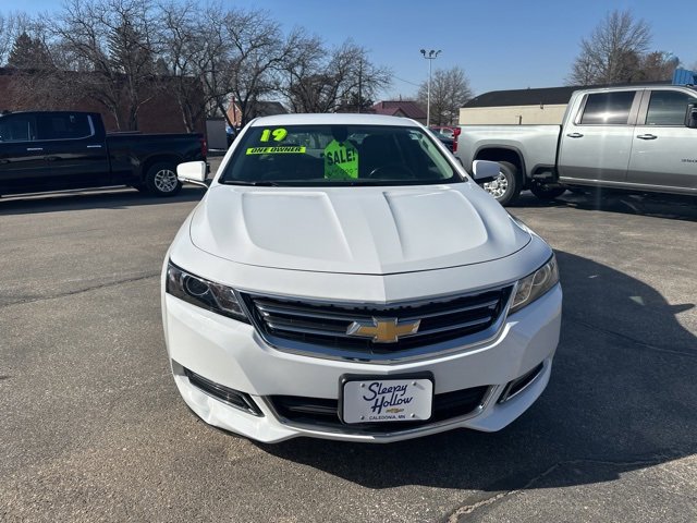 Used 2019 Chevrolet Impala 1LT with VIN 2G11Z5S35K9113328 for sale in Caledonia, Minnesota