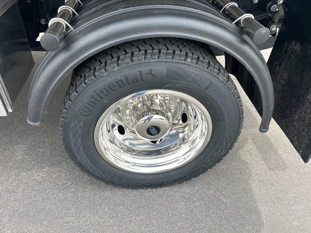 2026 Ford F-550 Super Duty Chassis Cab XL - Photo 11