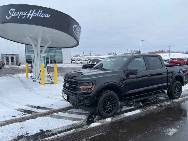 2025 Ford F-150 XLT's photo
