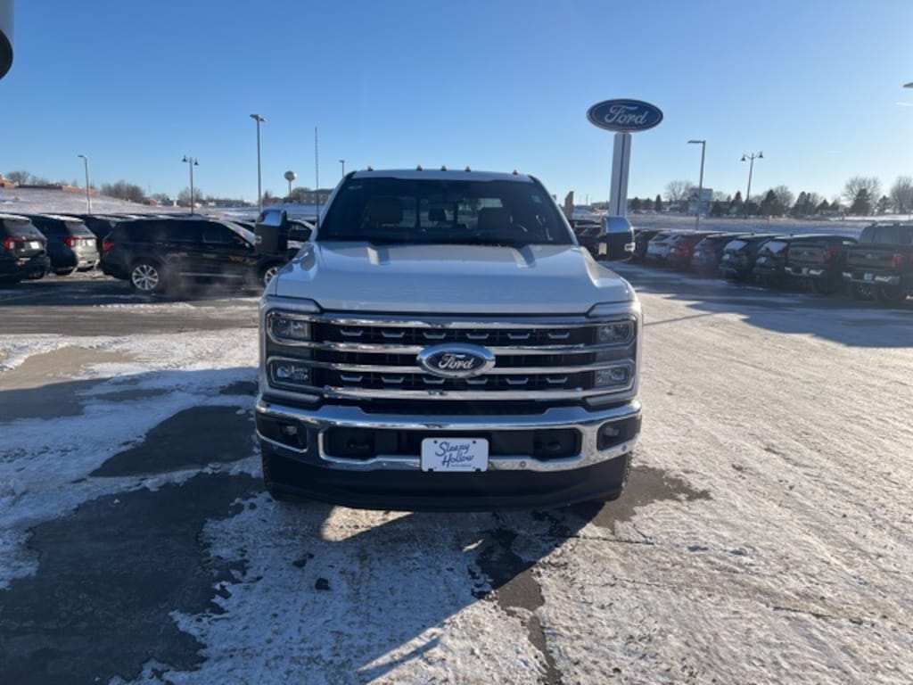 New 2026 Ford F-350 F-350 Lariat Truck