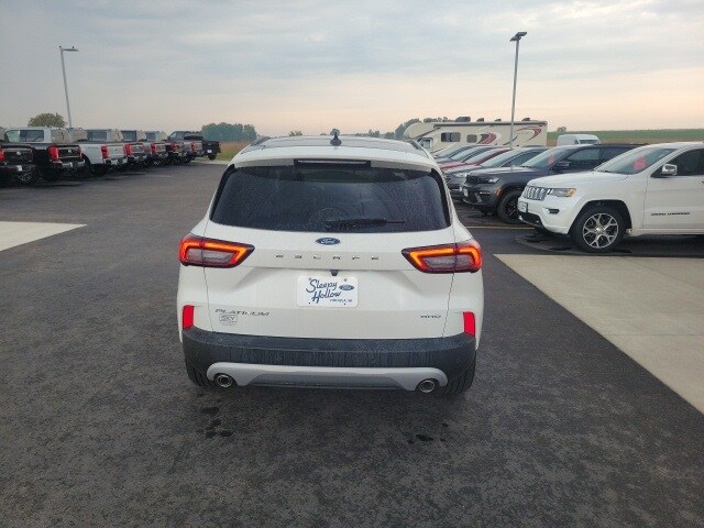 2025 Ford Escape Platinum photo 4
