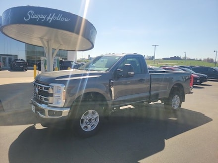 2026 Ford F-350 XLT Truck