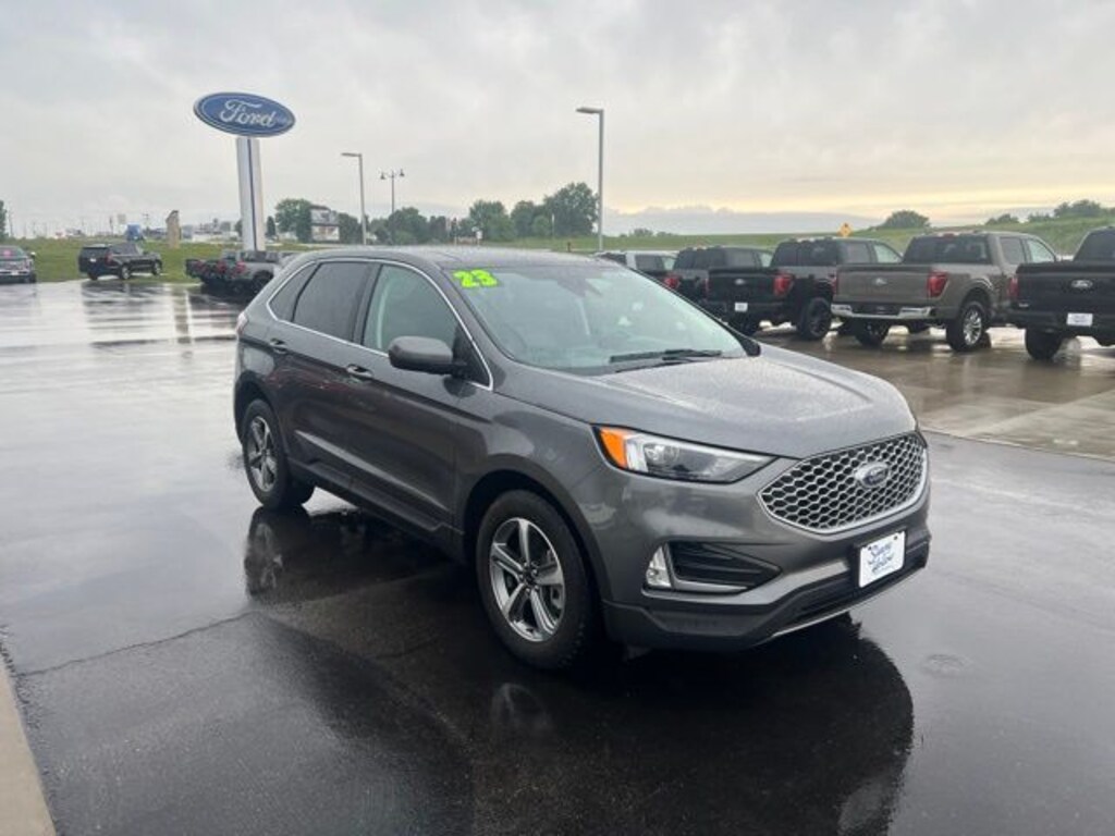 Used 2023 Ford Edge SEL SUV