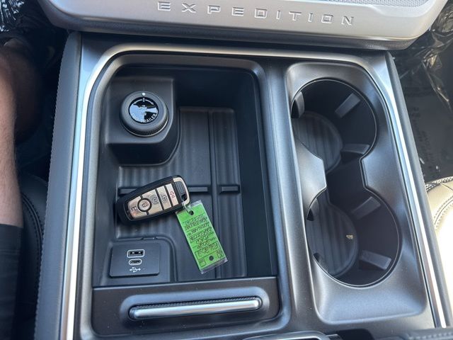 2026 Ford Expedition MAX Active - Photo 20