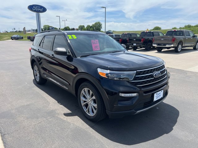 Used 2023 Ford Explorer XLT SUV