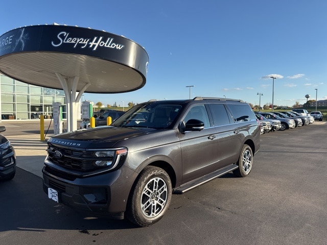 2025 Ford Expedition Active's photo