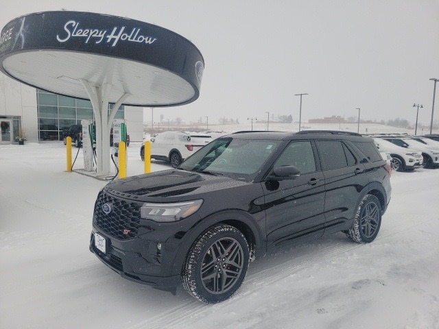 2026 Ford Explorer ST's photo