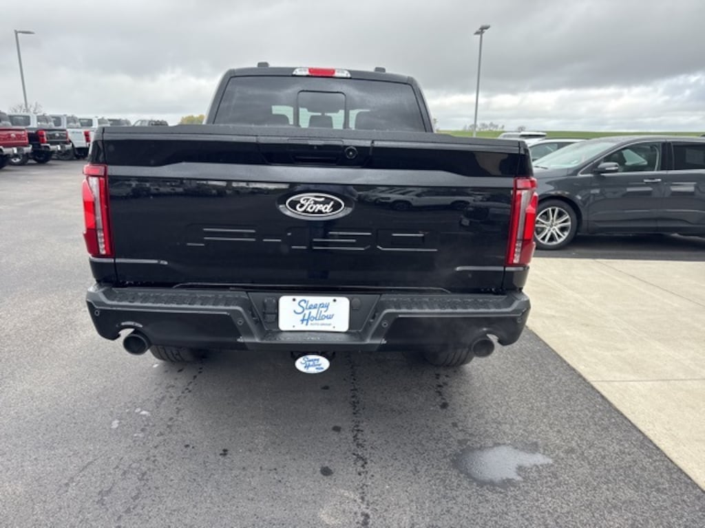 New 2025 Ford F-150 Lariat Truck