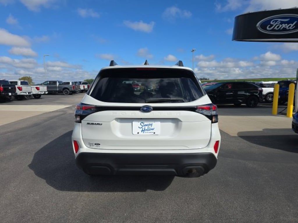 Used 2025 Subaru Forester Premium SUV