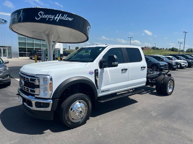 2026 Ford F-550 XL 4x4 Crew Cab 179-In DRW's photo