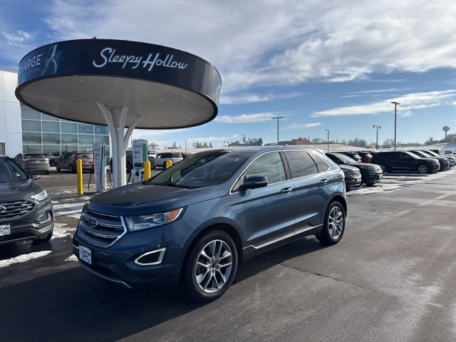 2018 Ford Edge Titanium's photo