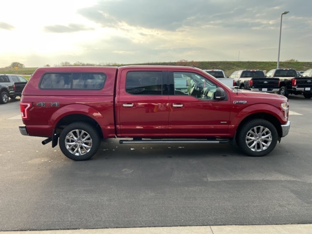 Used 2017 Ford F-150 XLT Truck