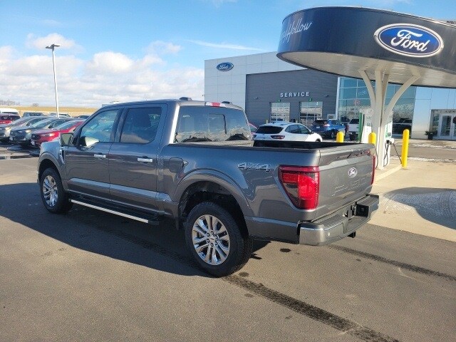 2025 Ford F-150 XLT photo 3