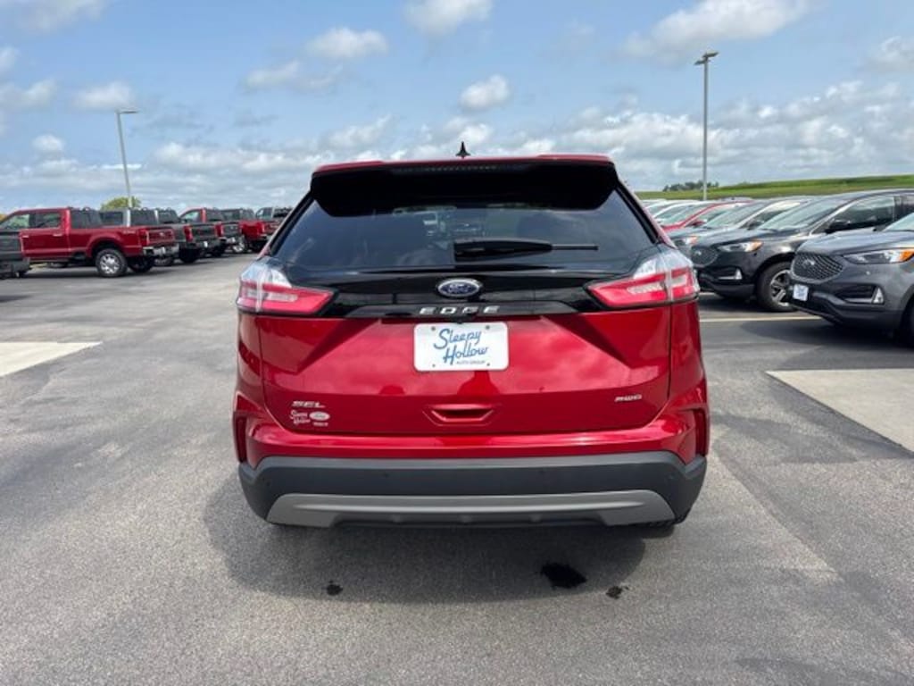 Used 2024 Ford Edge SEL SUV