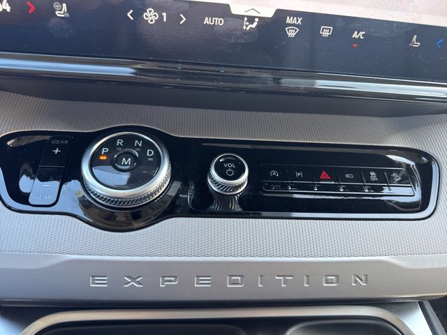 2026 Ford Expedition MAX Active - Photo 19