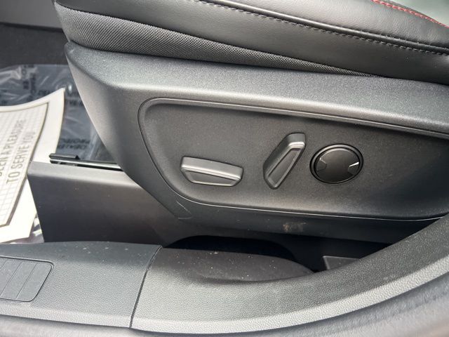 2026 Ford Escape ST-Line - Photo 15