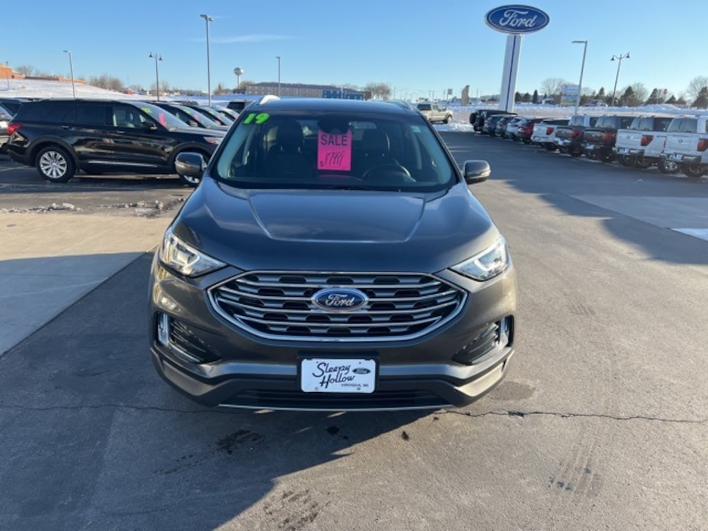 Used 2019 Ford Edge Titanium SUV
