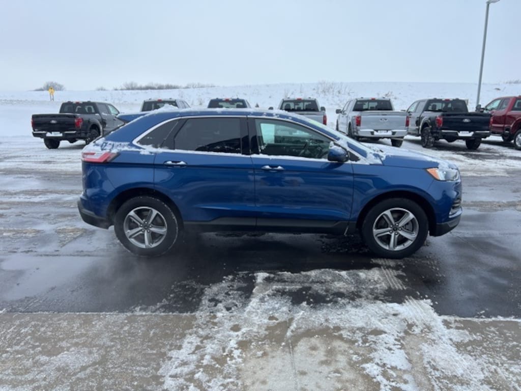 Used 2024 Ford Edge SEL SUV