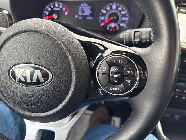 2020 Kia Soul EX - Photo 14