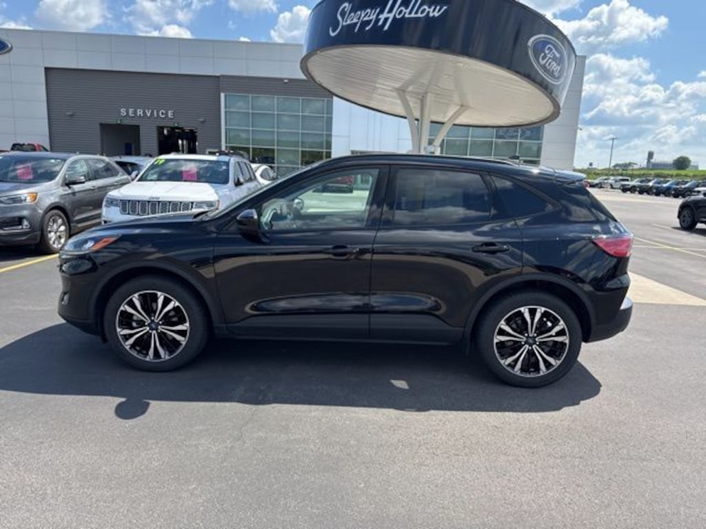 Used 2022 Ford Escape SE SUV