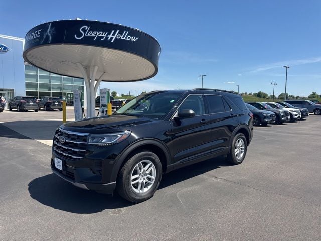 2026 Ford Explorer Active 4WD's photo
