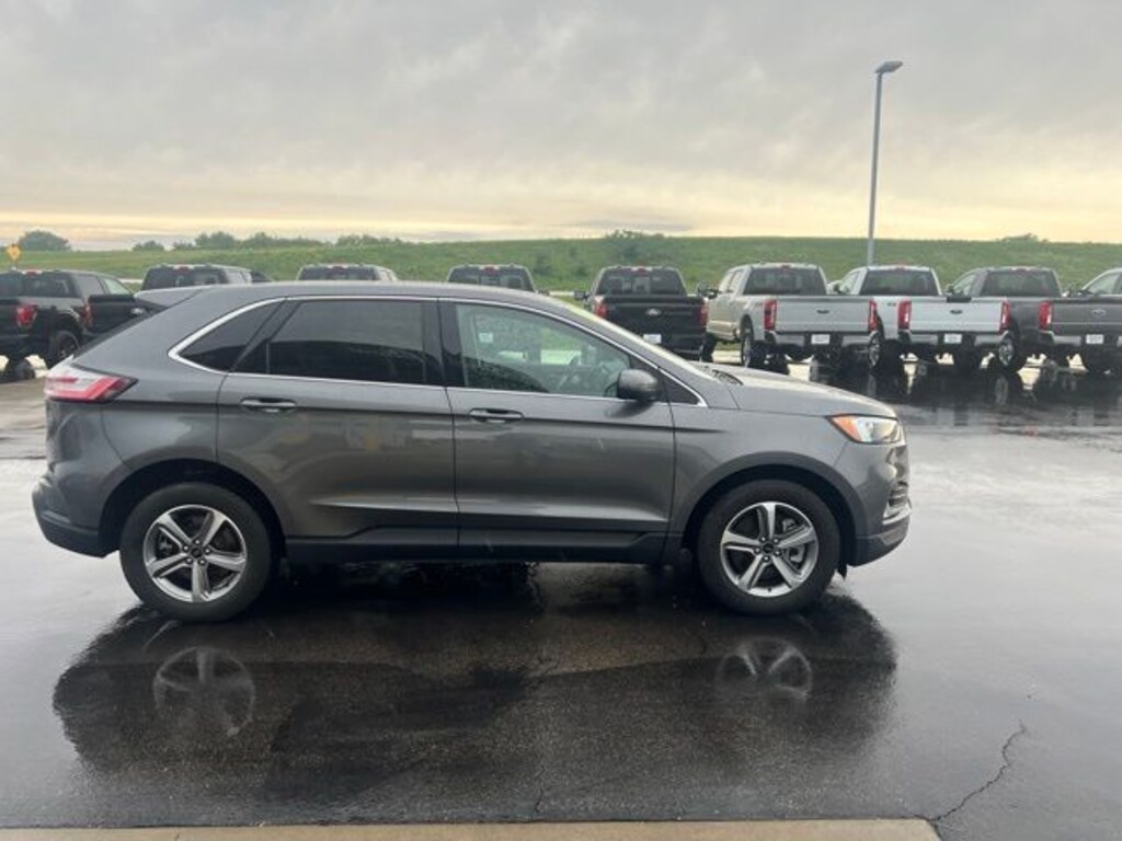 Used 2023 Ford Edge SEL SUV