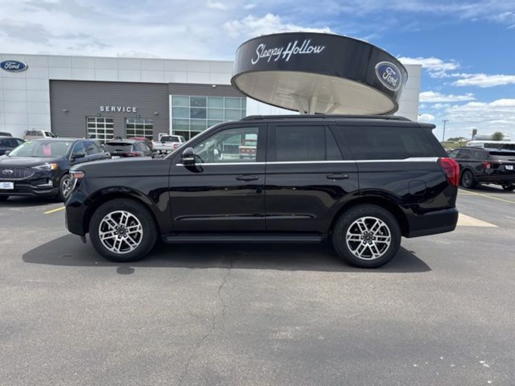 Used 2025 Ford Expedition Active SUV