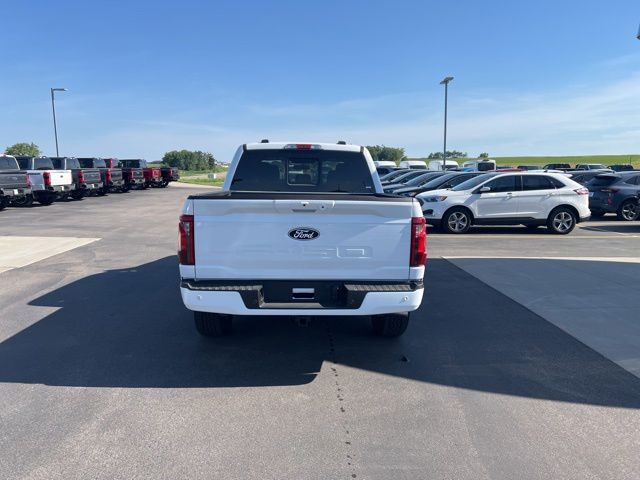 2026 Ford F-150 XLT - Photo 6