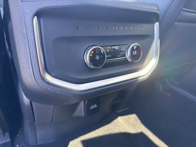 2026 Ford Expedition MAX Active - Photo 25
