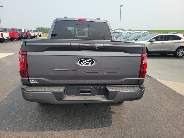 2025 Ford F-150 XLT photo 4