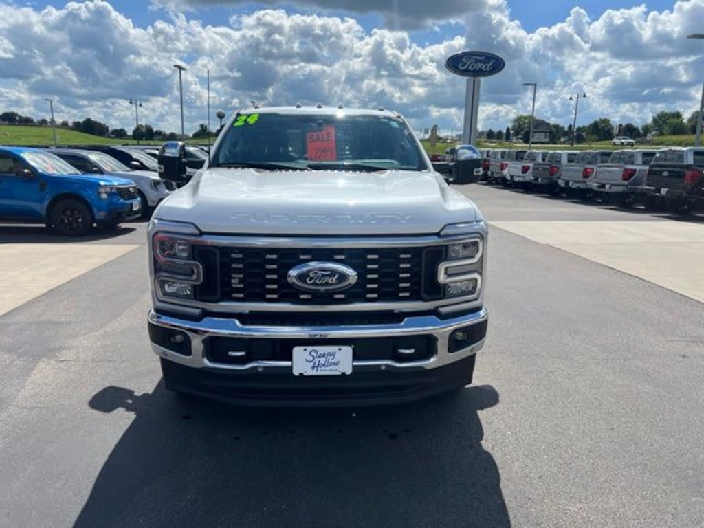Used 2024 Ford F-350 Lariat Truck