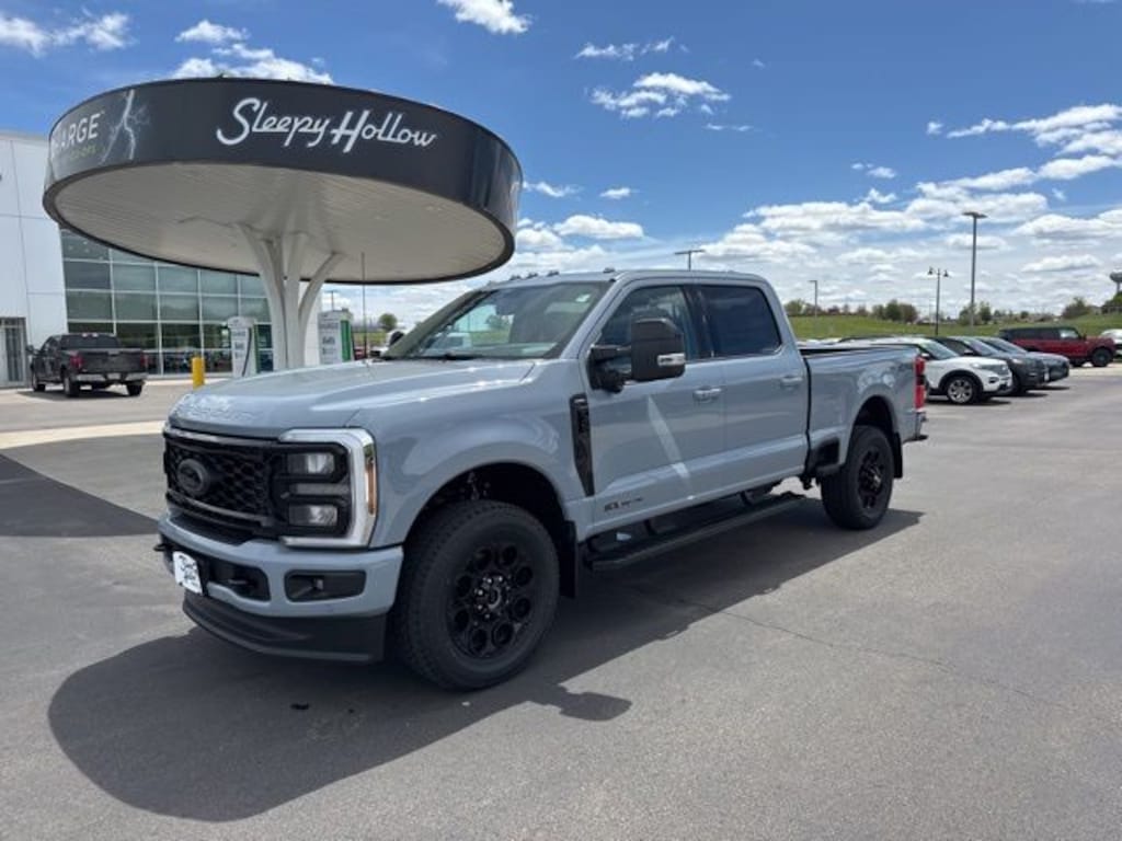 New 2026 Ford F-350 Lariat Truck