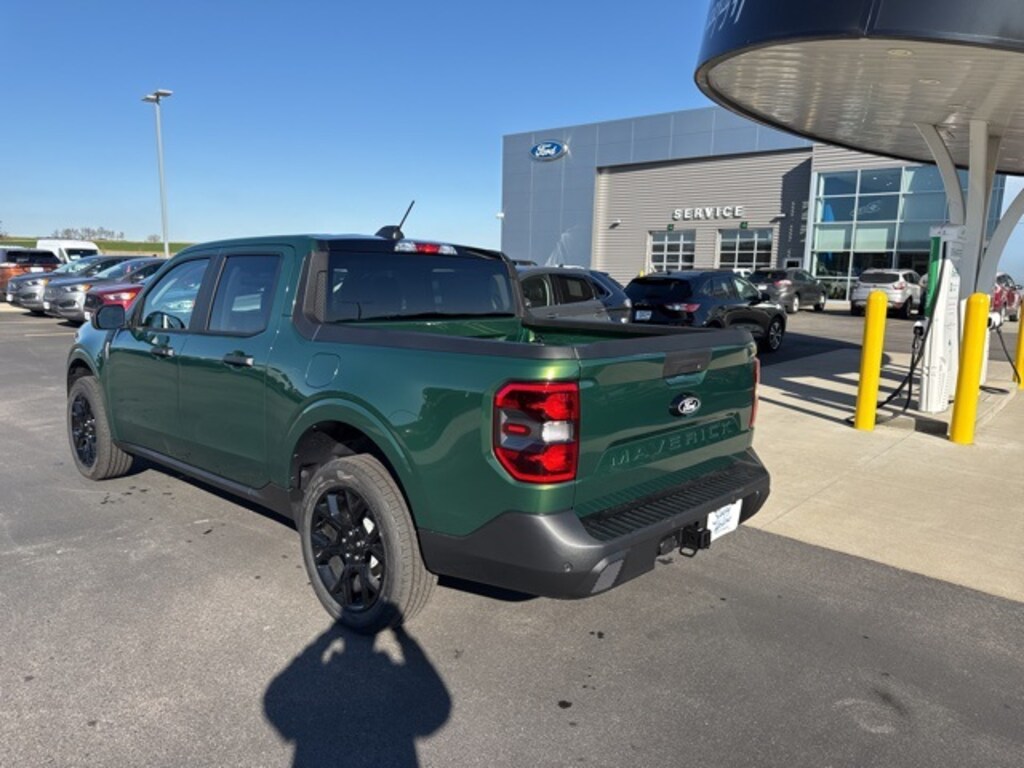 New 2025 Ford Maverick XLT Truck